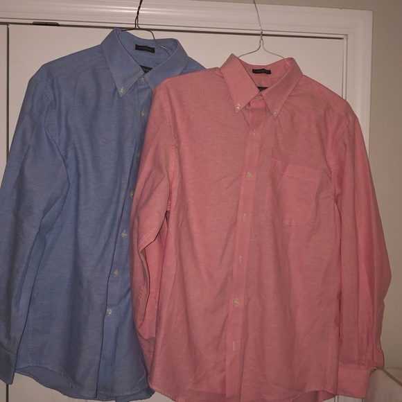 2/$10 Men’s wrinkle free oxford shirts M - Picture 3 of 4
